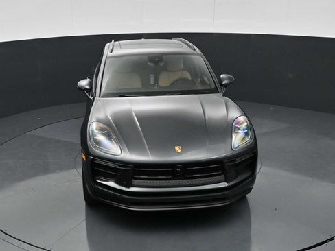 New 2026 Porsche Macan AWD/4WD image 35