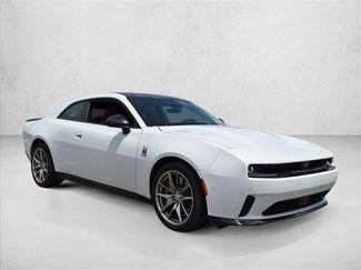 Used 2025 Dodge Charger Daytona Scat Pack w/ Track Pack AWD/4WD video 3