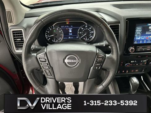 Used 2024 Nissan Frontier SV w/ SV Convenience Package AWD/4WD image 4