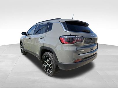 Used 2024 Jeep Compass Latitude