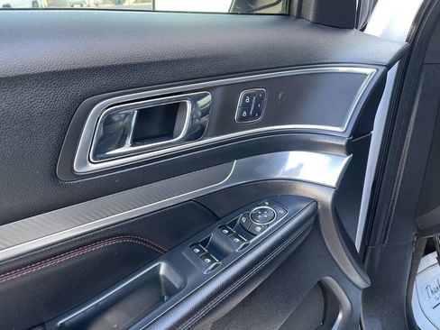 Used 2016 Ford Explorer Sport w/ Equipment Group 401A image 24