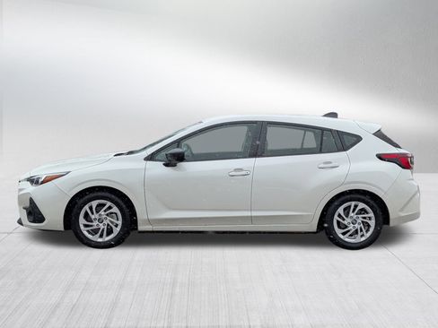 Used 2024 Subaru Impreza 2.0i image 4