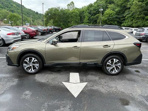 Used 2022 Subaru Outback Limited XT AWD/4WD image 2
