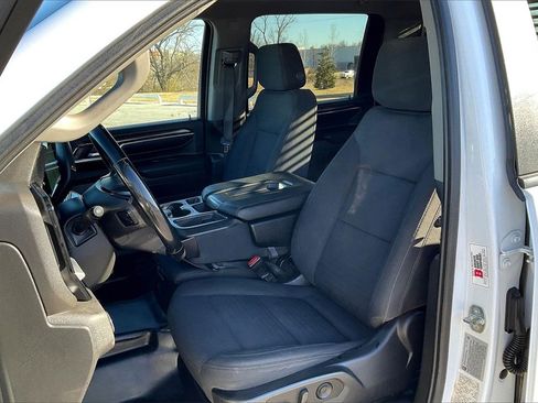 Used 2024 Chevrolet Silverado 2500 LT w/ Convenience Package image 26