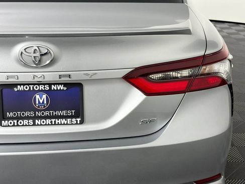Used 2024 Toyota Camry SE FWD image 25