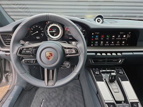 Used 2024 Porsche 911 Carrera 4 GTS image 9