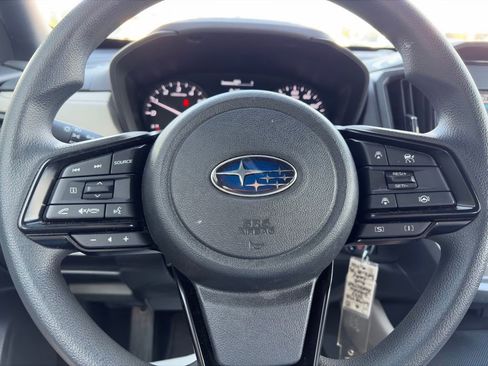 Used 2025 Subaru Forester AWD/4WD image 19