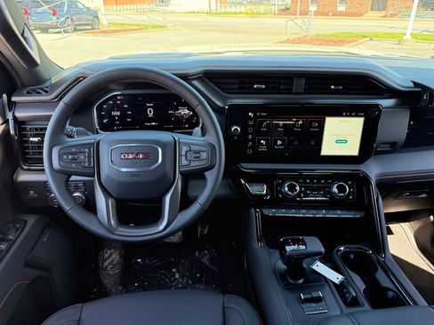New 2026 GMC Sierra 1500 AT4 w/ AT4 Premium Package AWD/4WD image 30