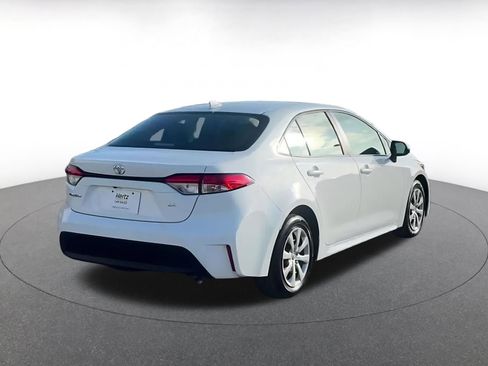 Used 2025 Toyota Corolla LE image 14