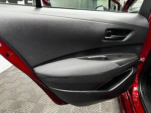 Used 2022 Toyota Corolla LE w/ Carpet Mat Package (TMS) image 44