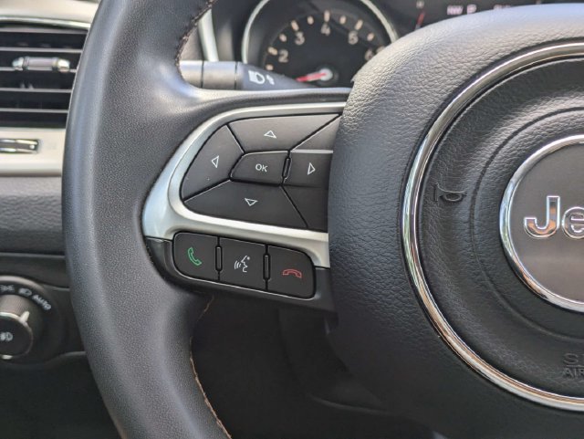 Used 2021 Jeep Compass Latitude AWD/4WD image 28