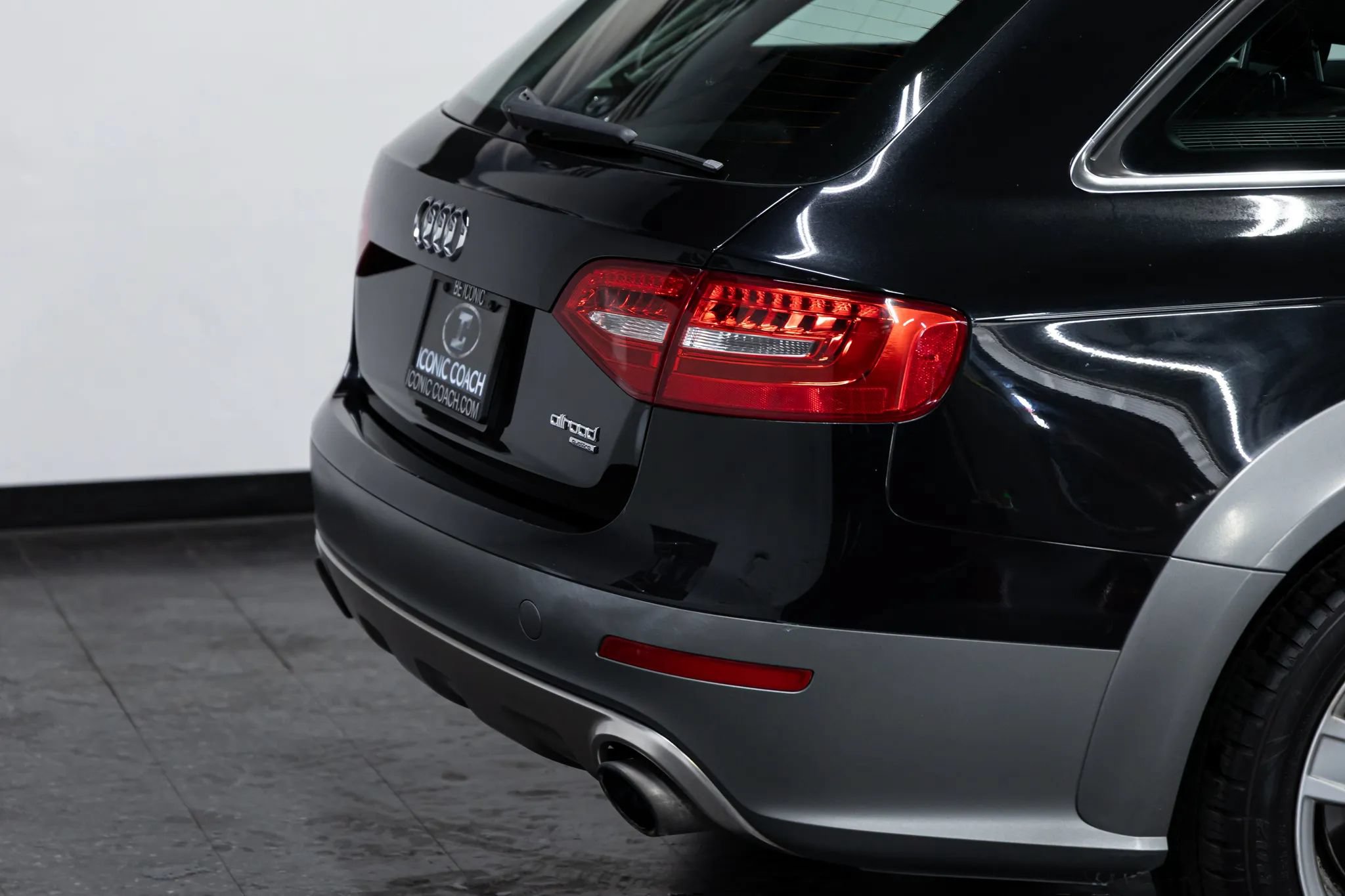 Used 2013 Audi A4 Premium w/ Convenience Pkg AWD/4WD image 14