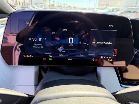 New 2026 Chevrolet Equinox EV LT image 24