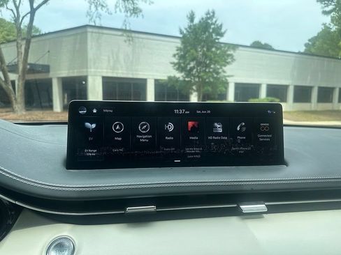 Used 2023 Genesis Electrified GV70 w/ Prestige Package AWD/4WD image 12