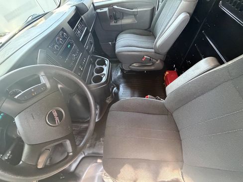 Used 2020 GMC Savana 2500 w/ Driver Convenience Package RWD image 10