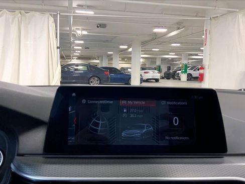 Used 2019 BMW 530i xDrive w/ M Sport Package image 35