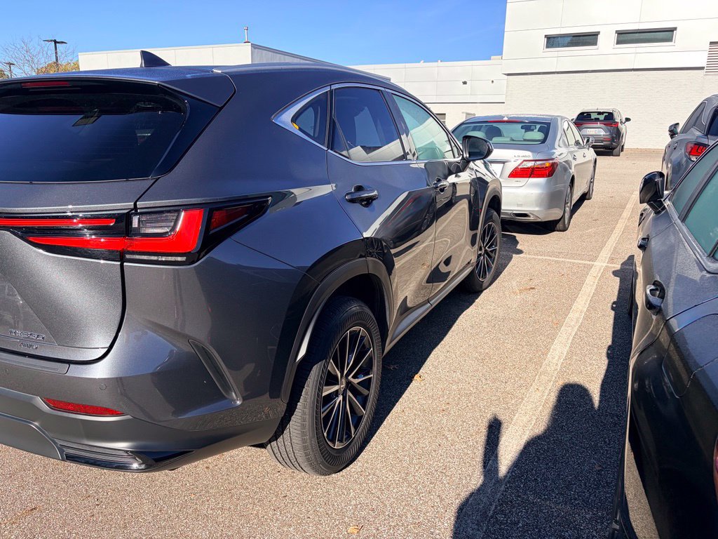 Used 2025 Lexus NX 350 AWD w/ Accessory Package (2T) image 9