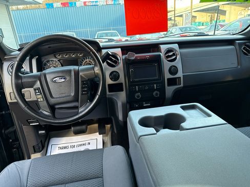 Used 2012 Ford F150 XLT w/ XLT Chrome Pkg image 11