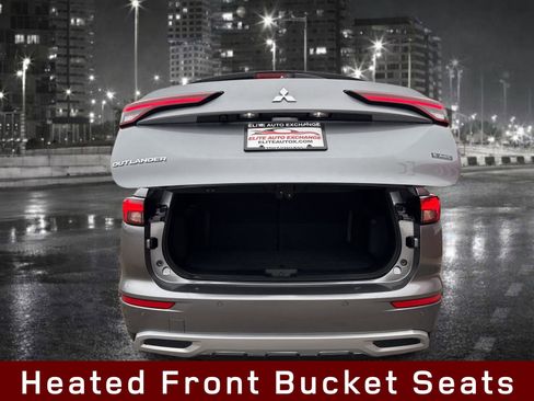 Used 2024 Mitsubishi Outlander SE image 22