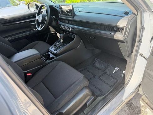 Used 2024 Honda CR-V LX image 17