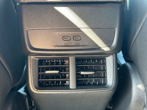 Used 2025 Chevrolet Equinox RS FWD image 51