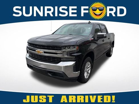 Used 2019 Chevrolet Silverado 1500 LT w/ All-Star Edition AWD/4WD image 1