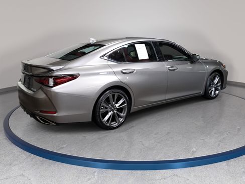 Used 2019 Lexus ES 350 F Sport w/ Accessory Package FWD image 5