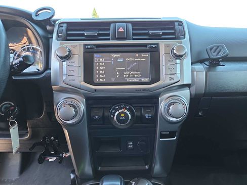 Used 2016 Toyota 4Runner SR5 Premium AWD/4WD image 24