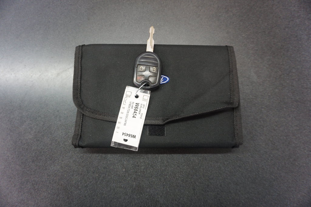 Used 2013 Ford Explorer XLT FWD image 19