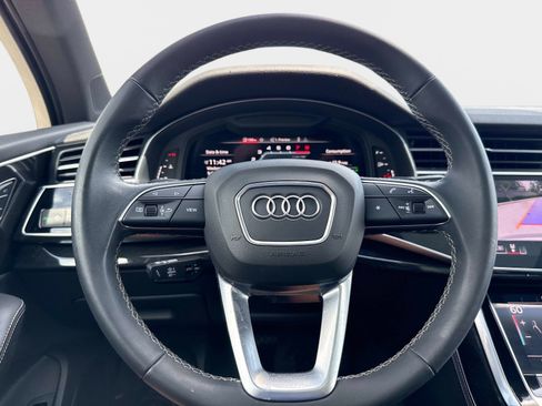 Certified 2025 Audi Q7 3.0T Premium Plus AWD/4WD image 27