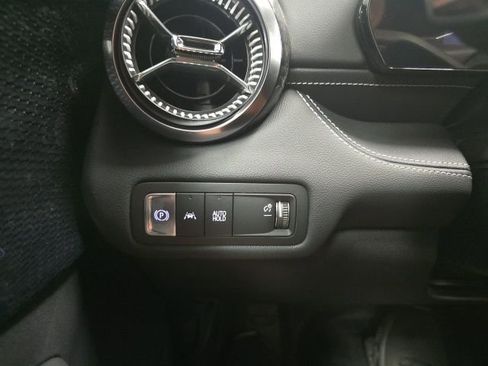 New 2026 Chevrolet Blazer EV LT image 18