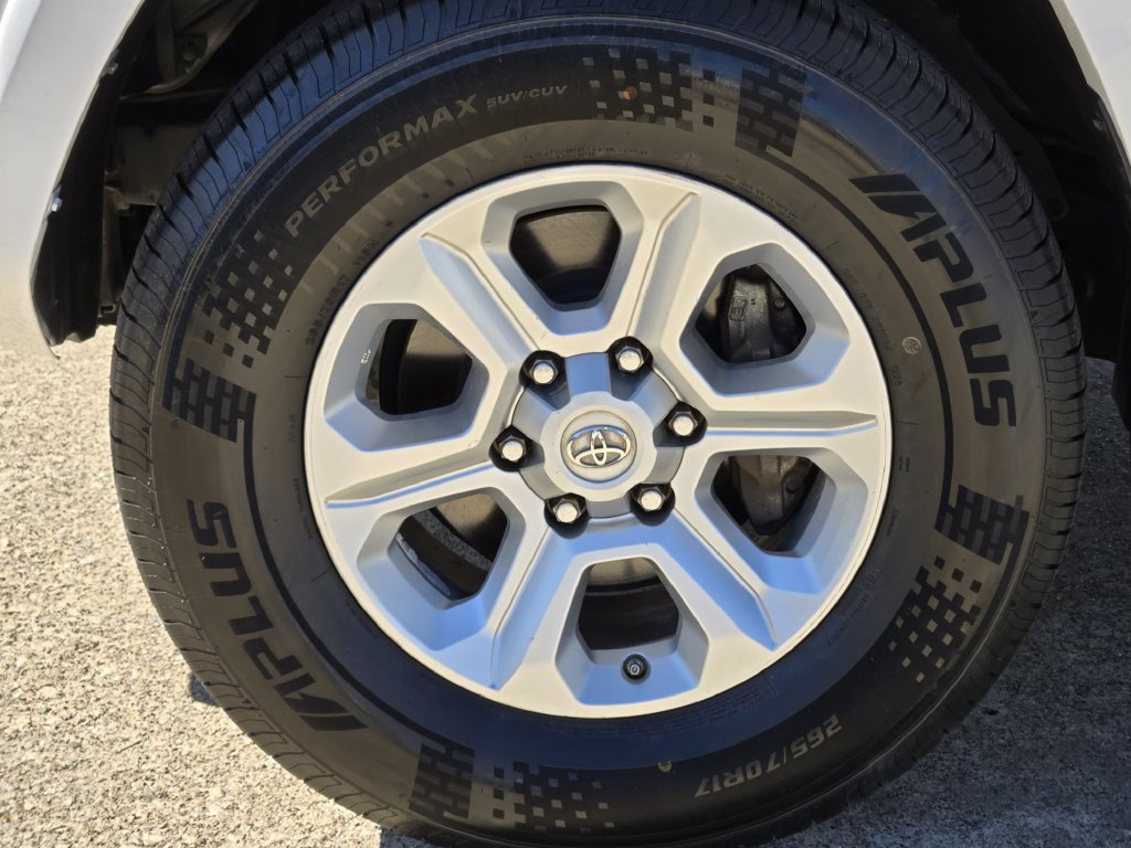 Used 2019 Toyota 4Runner SR5 Premium RWD image 15