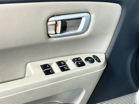 Used 2015 Honda Pilot EX-L image 26