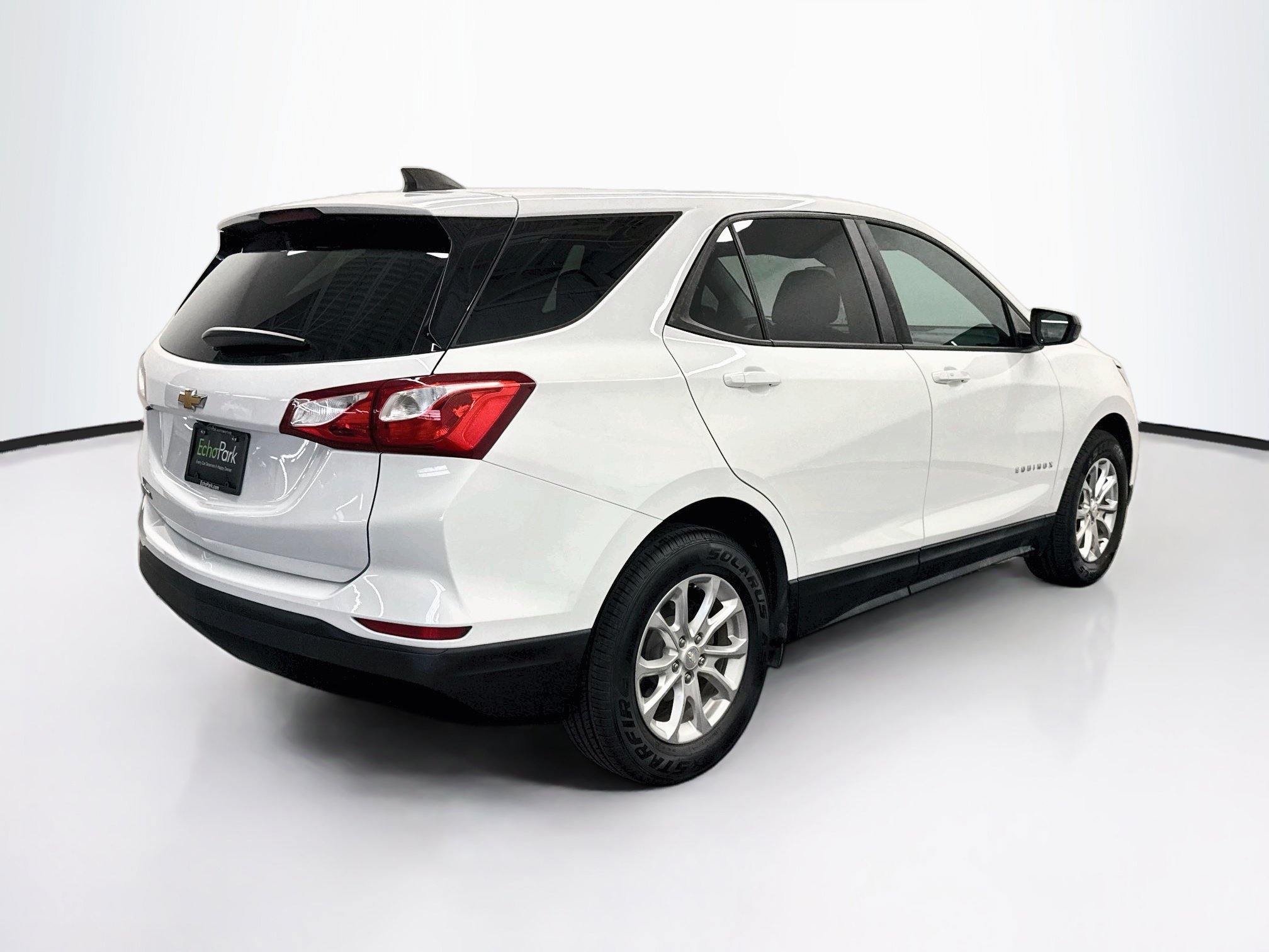 Used 2020 Chevrolet Equinox LS w/ LS Convenience Package FWD image 9