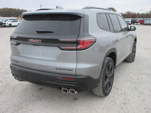 New 2026 GMC Acadia Elevation image 4