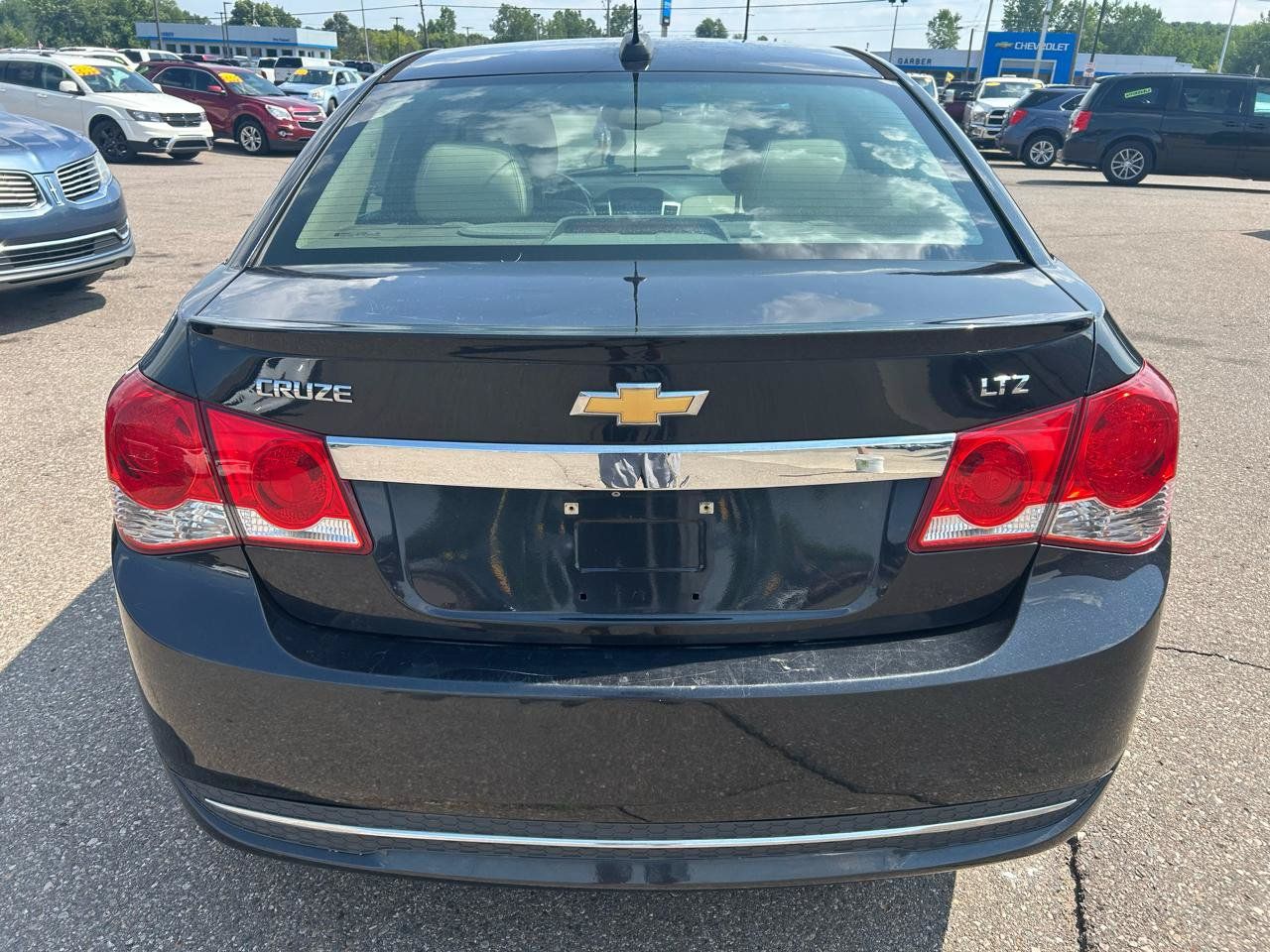Used 2015 Chevrolet Cruze LTZ w/ Sun, Sound and Sport Package FWD image 6