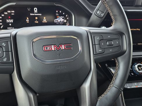 Used 2024 GMC Sierra 2500 AT4 w/ AT4 Premium Plus Package AWD/4WD image 38