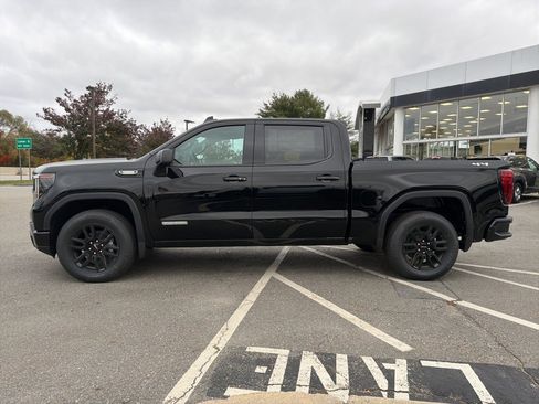 New 2026 GMC Sierra 1500 Elevation image 2