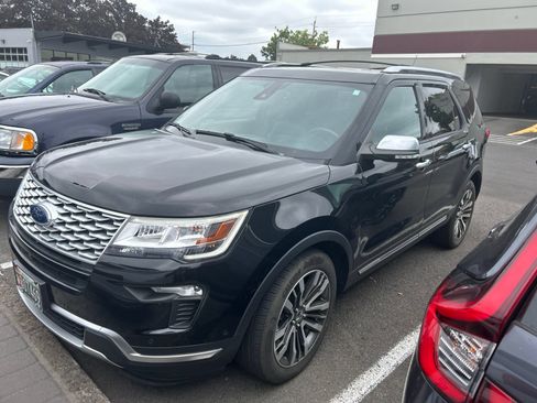 Used 2018 Ford Explorer Platinum AWD/4WD image 1