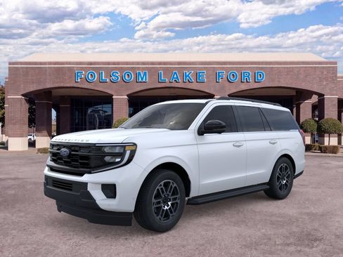 New 2026 Ford Expedition Active AWD/4WD image 1