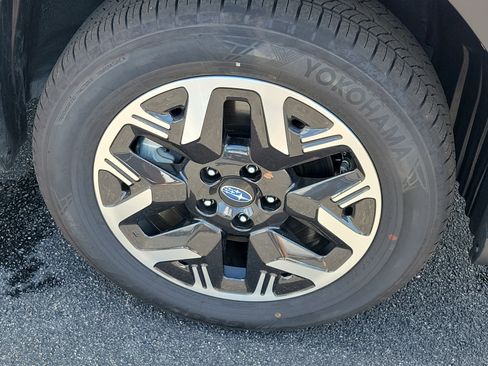 Used 2026 Subaru Forester Premium image 8