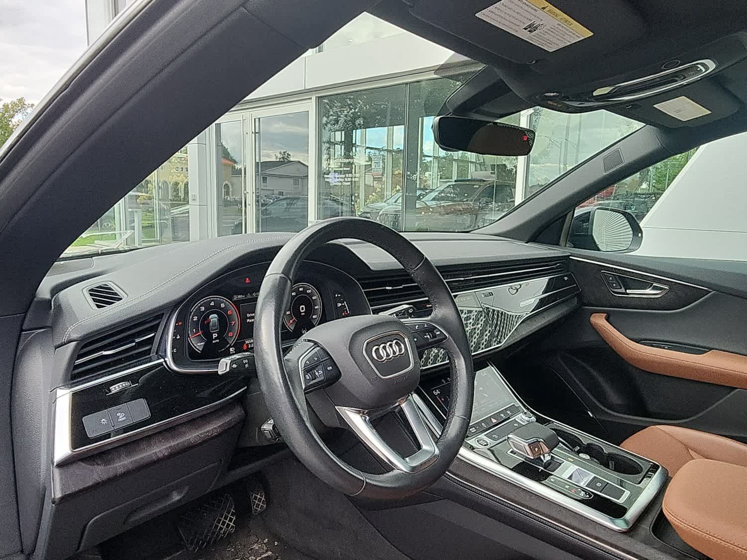 Used 2023 Audi Q8 Premium Plus AWD/4WD image 8