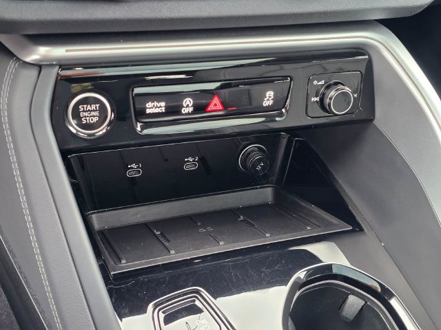 Used 2025 Audi Q5 Premium w/ Premium Plus AWD/4WD image 29