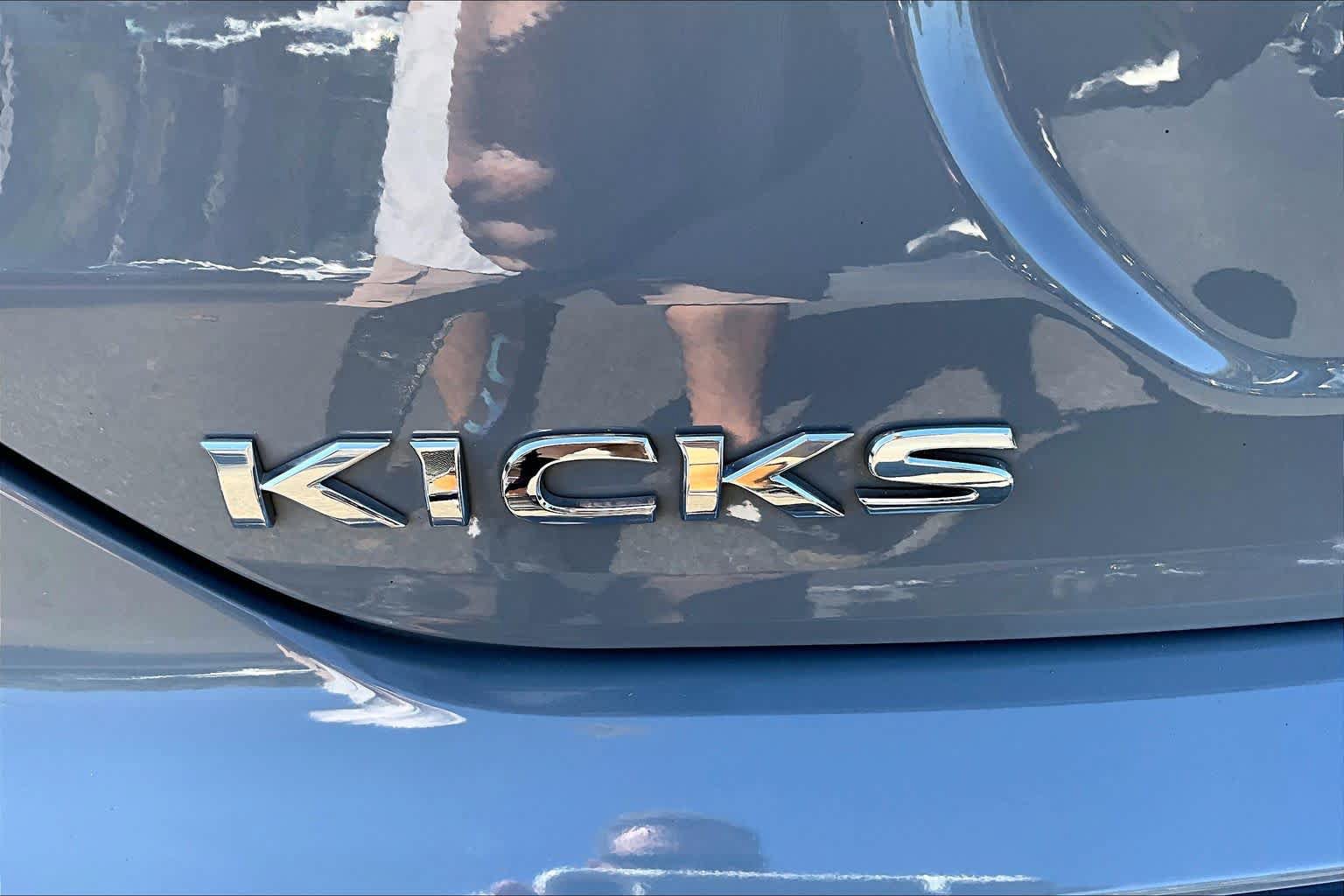 Used 2024 Nissan Kicks SV FWD image 30