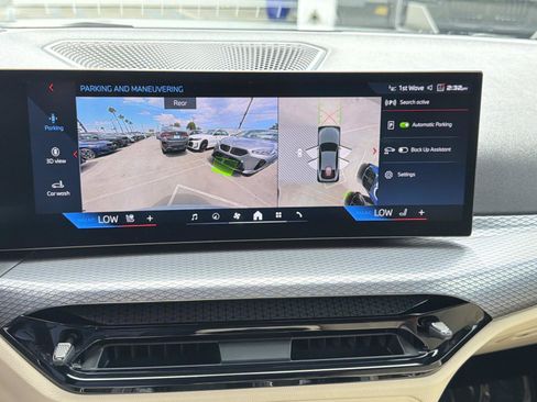 Used 2025 BMW M440i RWD image 21
