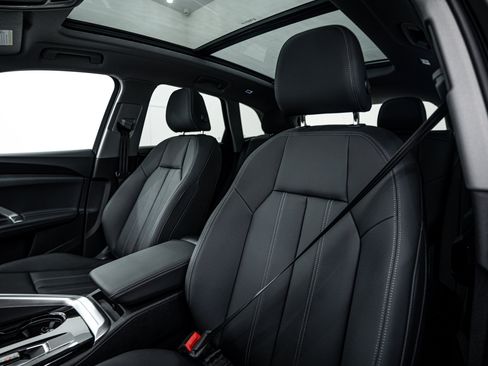 New 2025 Audi Q5 2.0T Premium Plus image 16