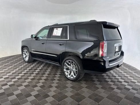 Used 2017 GMC Yukon Denali w/ Open Road Package AWD/4WD image 9