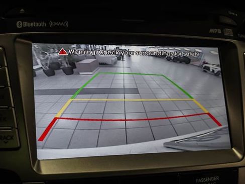 Used 2013 Hyundai Tucson Limited w/ Premium Pkg FWD image 14