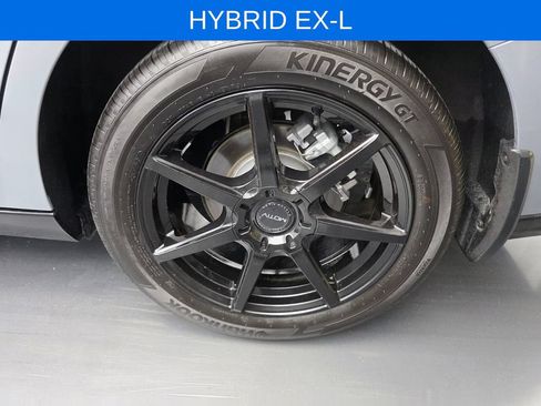 Used 2025 Honda Accord EX-L image 18