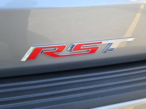 Used 2024 Chevrolet Suburban RST w/ Luxury Package AWD/4WD image 7
